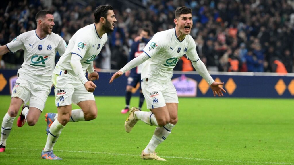 Russian Malinovskyi after scoring his winning goal aginst PSG