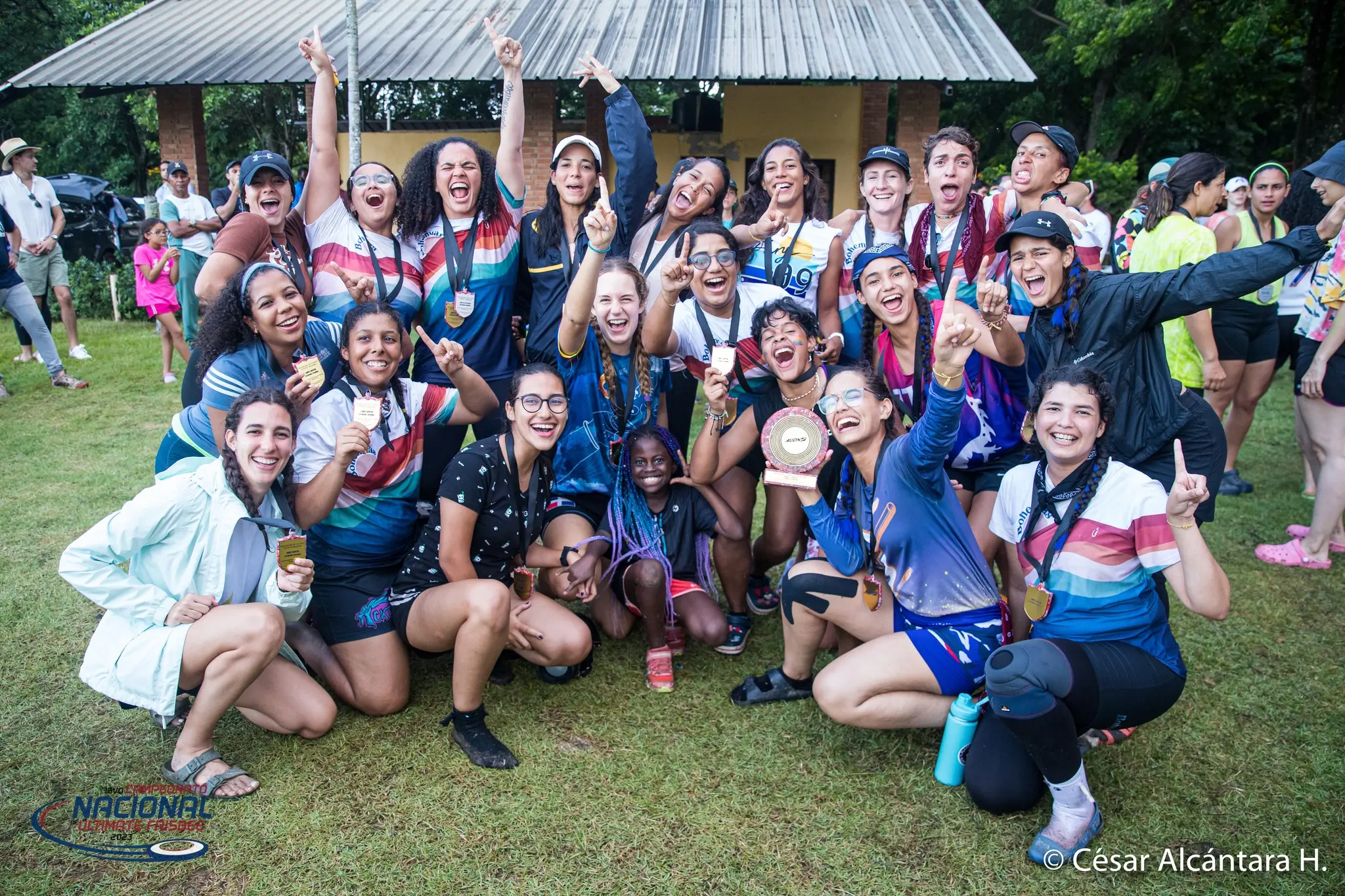 Bohemias celebrando su segundo triunfo en el campeonato Nacional de Ultimate Frisbee de la República Dominicana